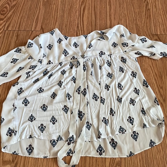 Loft mixed media top - Picture 2 of 4